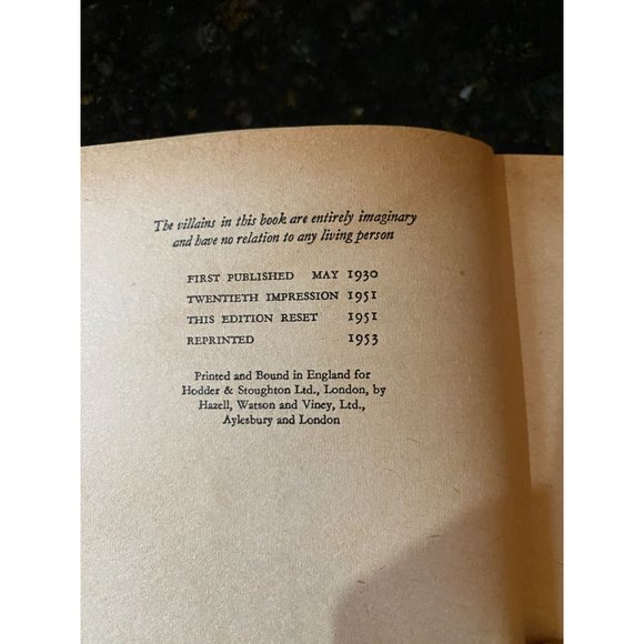 Leslie Charteris, The Saint Closes the Case, 1951 - Picture 4 of 5